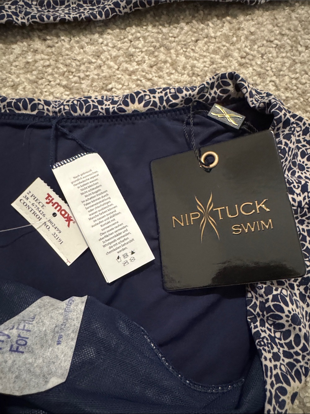 NWT Nip Tuck Swim Navy Floral Tankini Set - Picture 2 of 4